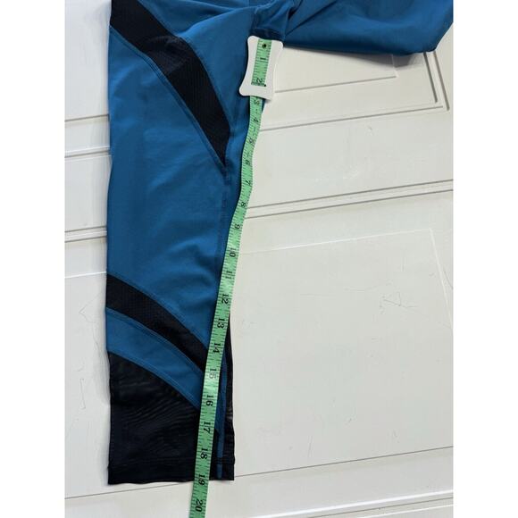 Z by Zella Capri Cropped Leggings Women's Size XS Extra Small Blue Mesh Trim - Picture 3 of 5